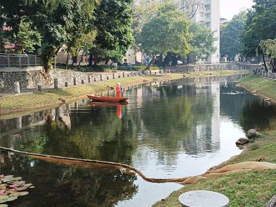 75a7b926d0b34f721a880978adb3d49