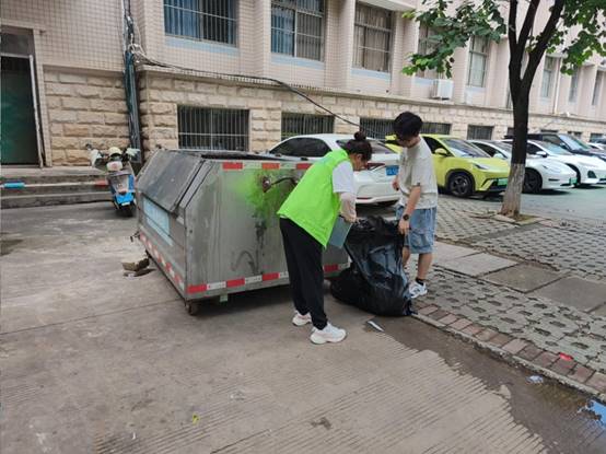 2f5c4035a34ad383cb296cfac7ff3d8