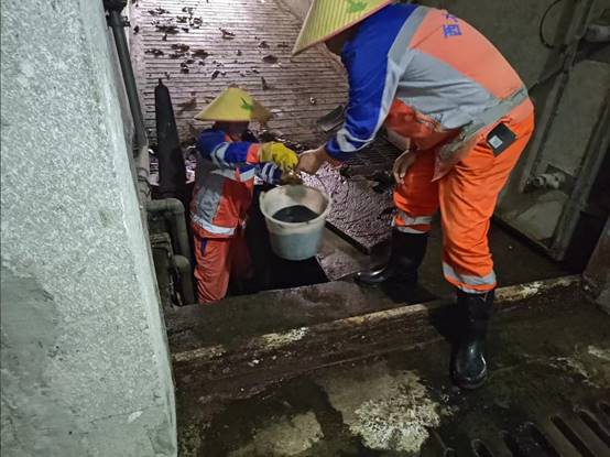 a8672603c910d374583b305e26d6535