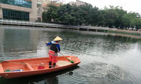 2d12945d29f4c68d1b419d875cdf08a4_