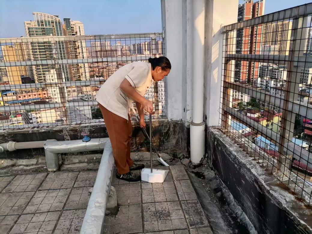 32317da27c824d4f00d3ae30ef5f4f6b