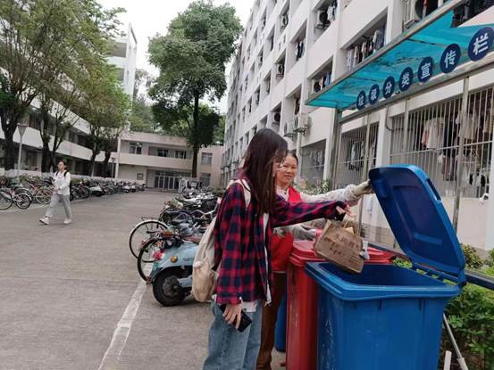 说明: 22d4a06db51bf9876f6ec77f240b37a