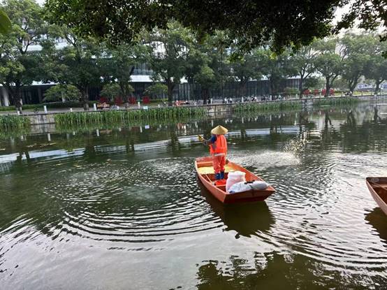 27d2825f5215956204183a9f70b0614