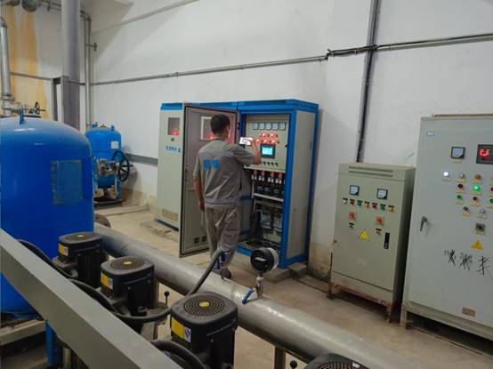 456727fc9988423cf5dcd46a1e61139