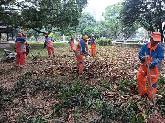 1c445fcdb2b589f5df60bb8bf79bd57