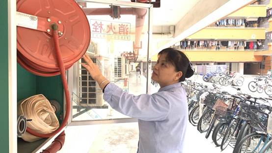 说明: 214d51bac7b28027774078863d8e81a