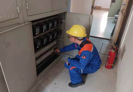 说明: 21c748ea0ac3921d254e9bcf023d269