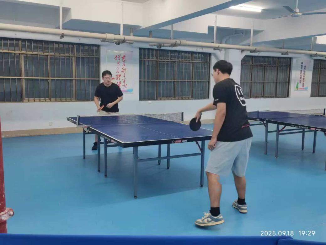 95365027e26acd8a8e2138a79713d537