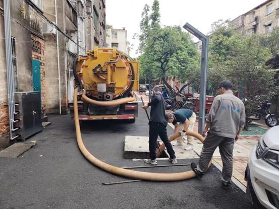 5747b5e53a809f08caa932aa5ee75a6