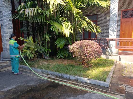 110200ae403cf7a0e03f489b12b18c2