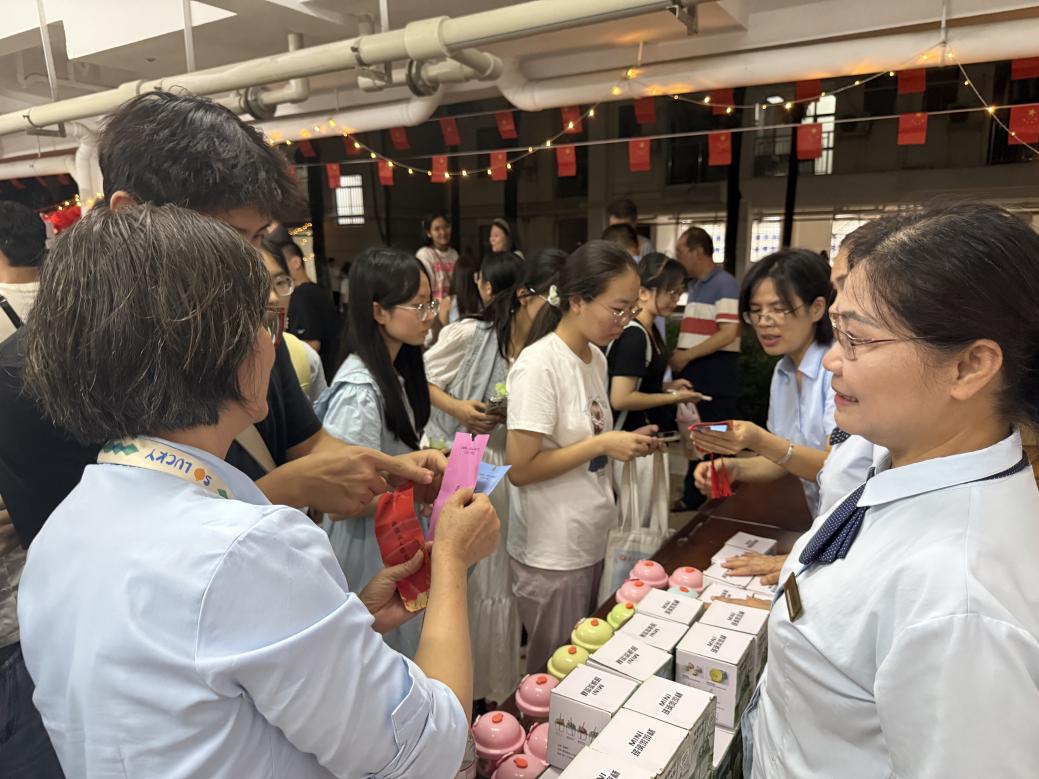 d5906afd41a33b5e3bcf91fec99dc83b