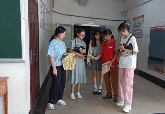 说明: 5c00d9d5bf05f3ebbc9596502fce040