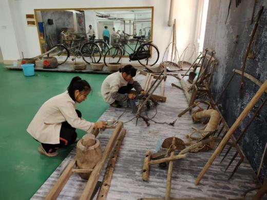 2c979a85ebb5f4e708126c49e30c667