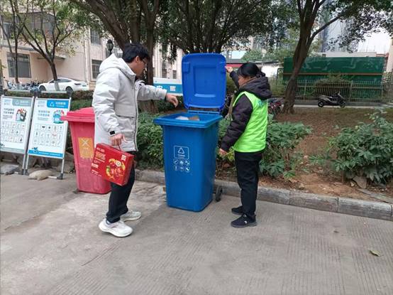 b3a0903c14e1563589d3dba2d3b4bf3