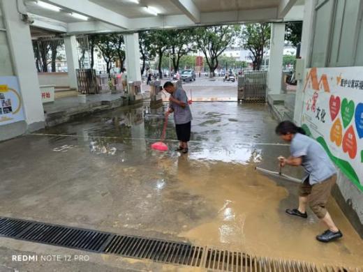 77e4c562e7ab45d9db4e386e127bf15