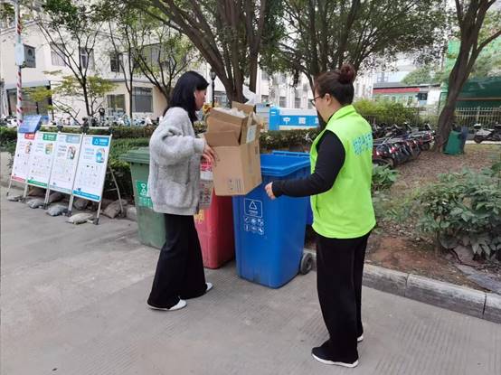 9dda58ed894c2deafb728a185852568