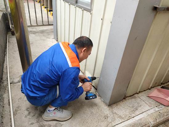 说明: b95e3f5652d363fb7eaf406f44d398b