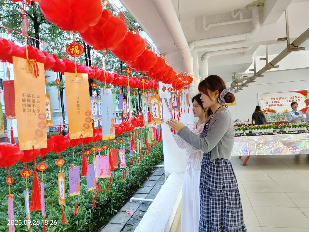 24120b911a17b8f75ab5781efa92d0a0