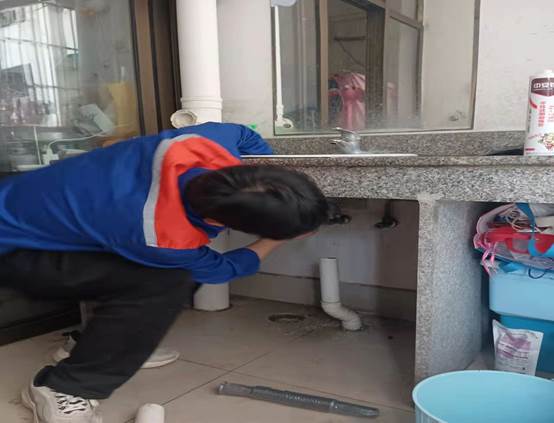 说明: C:\Users\Administrator\AppData\Local\Temp\WeChat Files\4eb2a9185a9fcf7aea8355fbf9b1fe6.jpg