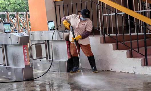 说明: b1c8f0307f23a25001284c3276199e7