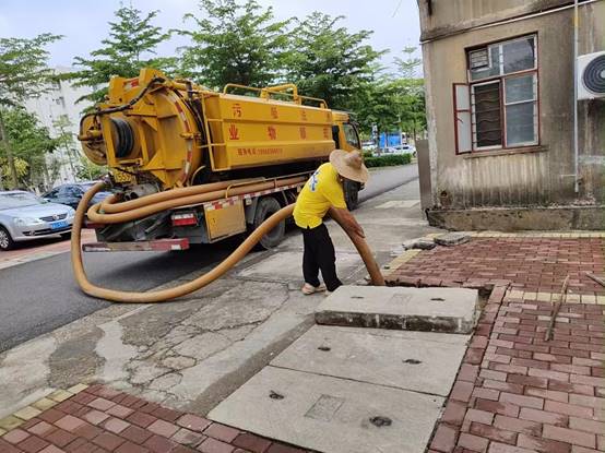 85753a248613ff8110af94bb12f3bf1