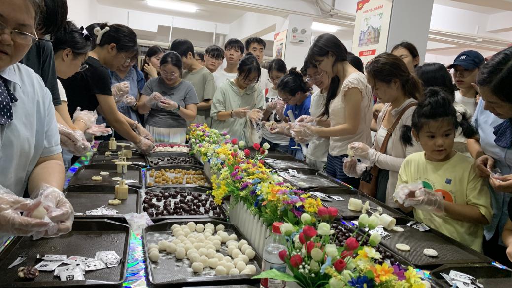 55d6d97aaa37cb7fed21e8fd6de9091f