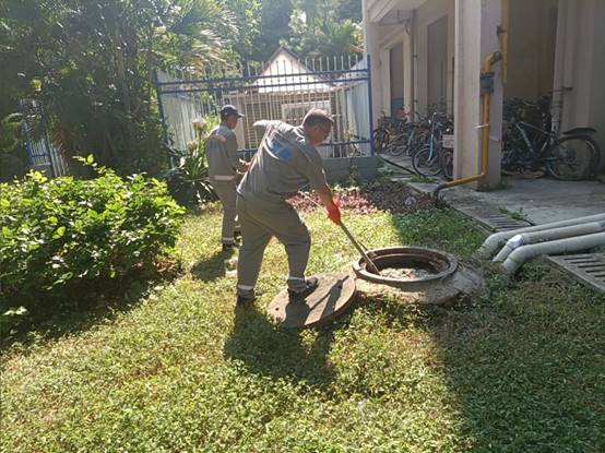 5ad8175742e1ee2aee6356ff1de31b7