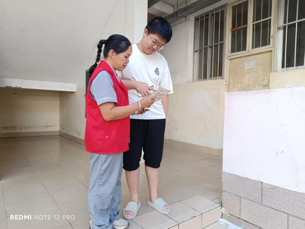 8daba18c4b624de163fb3e44fc3cf6a2