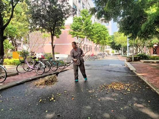 说明: edee6db77c03bfb63200ce77d20af83