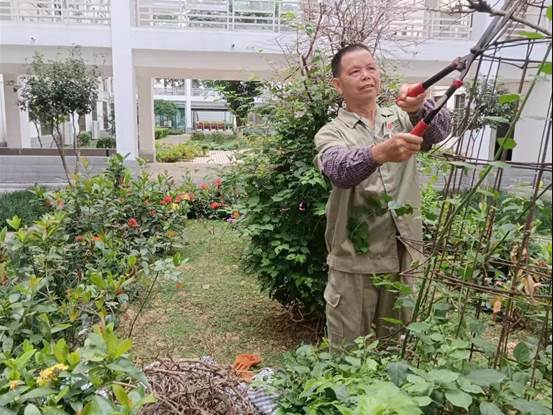 说明: d189d20f90f245e9468ca9ec6319687