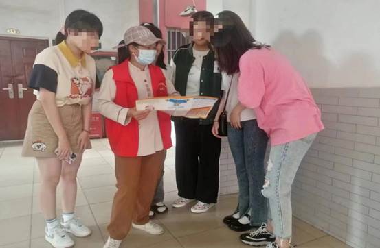 说明: 8e104a62f7d2944ed593a59fd7beda6