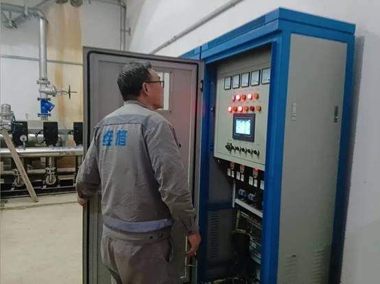 ef0cda4c33e8ec44b602ce172688a9e