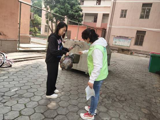 775bcf3cc5fd964e0bbfd6c092b9b99