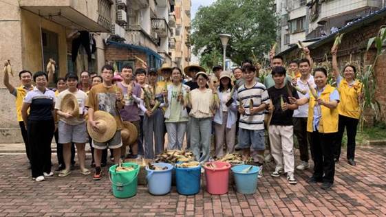 说明: d8991deec9fb7092c6354711603d348