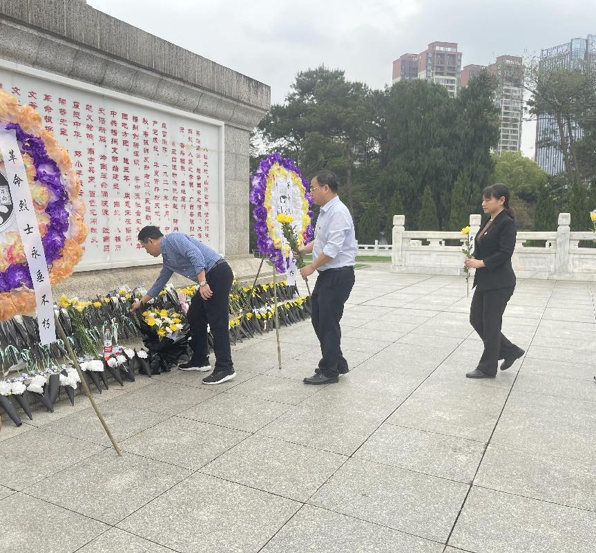 3FF5CAEBB9459ADFBA0545DF9F484B8C