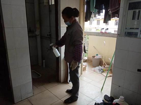 说明: 40e8b4f545145bd24acebb7e7d38d24