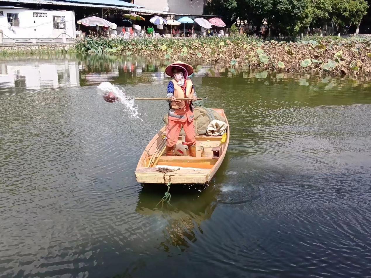 39dcf0a78d243c3d4b37f4758eee235