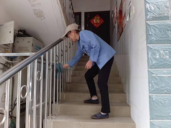 85de347a7c608c621ae6348a95dc36f