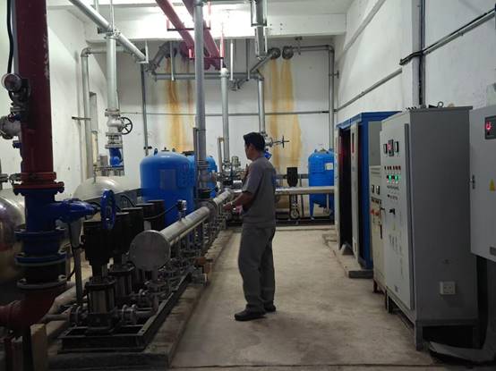 50e33e6a4dc893cab46a9990526303f