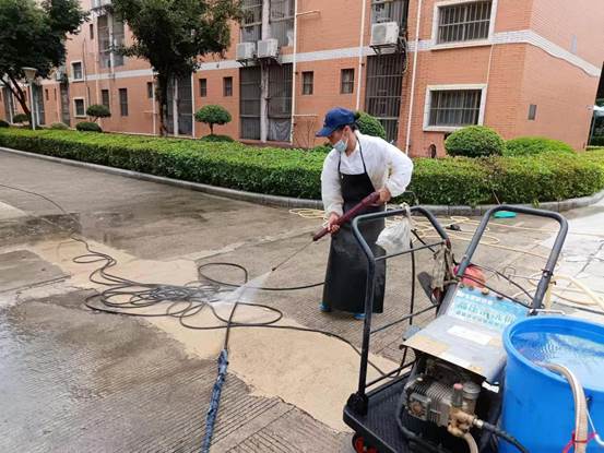 说明: 593bad45d221a54785c47723c6db4ee