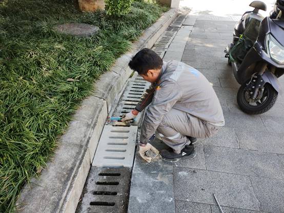 238715a2ce29446486e576f6823e9f3