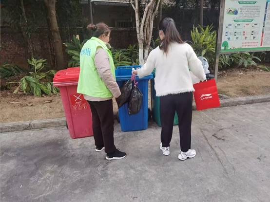 fb8d98ee97c70f48ce84abfbd4f9810