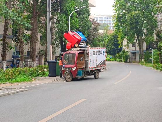 b304409d3f1bcb796a46aa46e292712