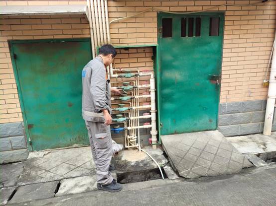 7d658f0898faebd9ecb698c8313395a