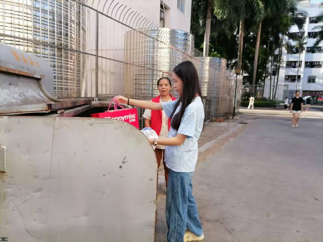 d1292bcee3a253fdeac930842c98499f